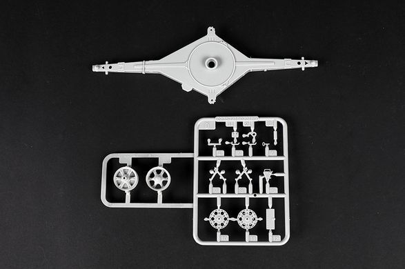 Assembly model 1:35 Rheintochter I anti-aircraft missile Trumpeter 02357