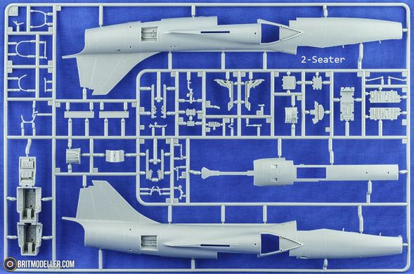 Сборная модель 1/48 самолет F-104J F104DJ Starfighter J.A.S.D.F. 2 в 1 Kinetic 48092