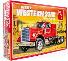 Сборная модель 1/25 грузового автомобиля Coca-Cola White Western Star AMT 01160