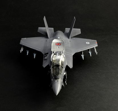 Збірна модель 1/48 літак F-35 B Lightning II Italeri 2810