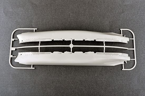 Збірна модель 1/350 лінкор Шлезвіг-Гольштейн 1935 Battleship Schleswig Holstein Trumpeter 05354