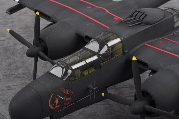 Збірна модель 1/48 літака P-61B Black Widow Hobby Boss 81731