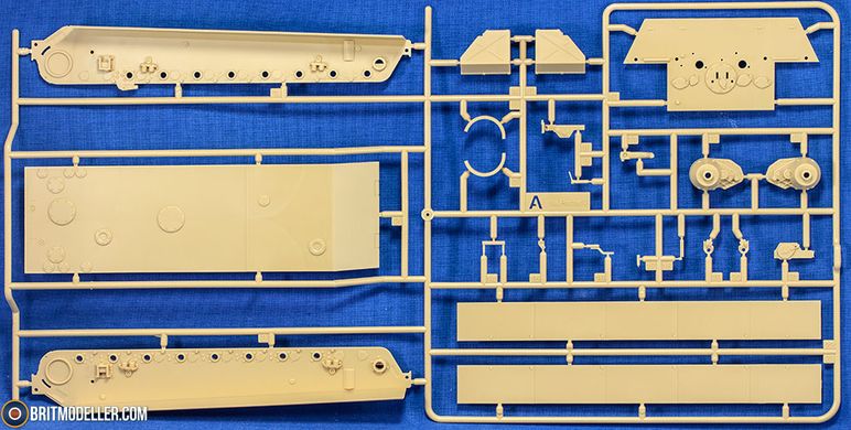 Assembly model 1/35 tank Panther Ausf.G Airfix A1352