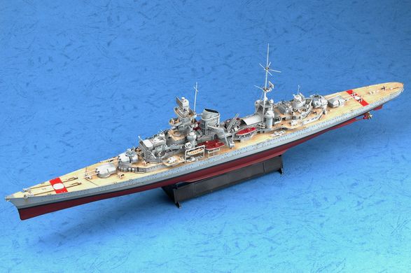Збірна модель German Heavy Cruiser Prinz Eugen Trumpeter 05313