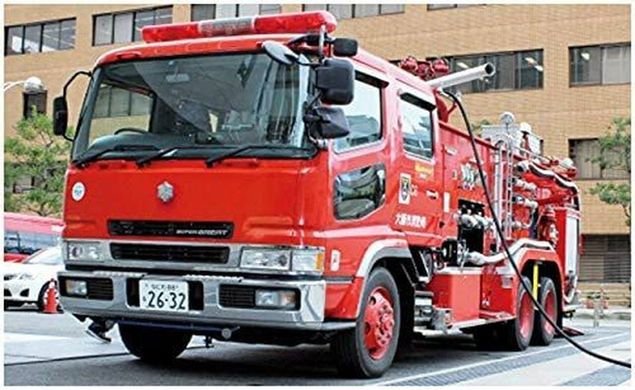 Збірна модель 1/72 пожежний автомобіль Working Vehice Chemical Fire Pumper Truck Aoshima 05971