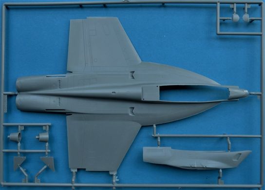 Сборная модель Самолета Top Gun: Maverick Maverick's F/A-18E Super Hornet Revell 03864 1:48