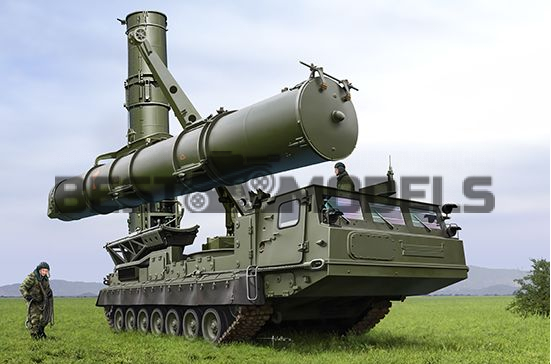 Збірна модель 1/35 зенітно-ракетний комплекс S-300V 9A84 SAM Trumpeter 09520