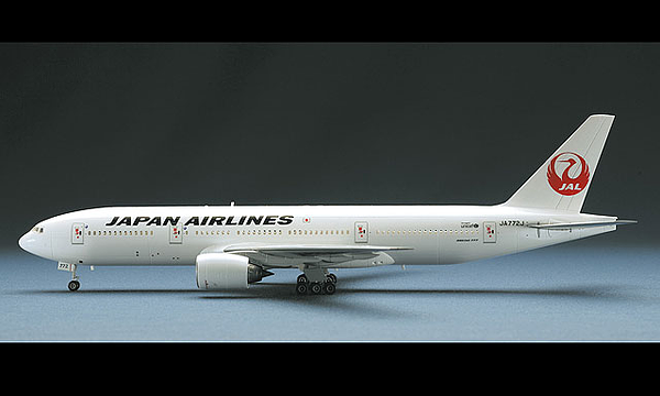 Сборная модель 1/200 самолет Boeing 777-300ER Japan Airlines JAL Hasegawa 10719