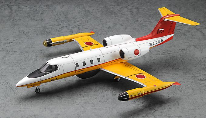 Assembled model 1/48 multipurpose aircraft U-36A Learjet `J.M.S.D.F.´ Hasegawa 07521