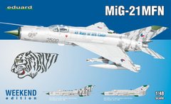 Сборная модель 1/48 самолета MiG-21MFN Weekend Edition Eduard 84128
