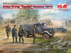 Фигуры 1/35 Группа армии "Центр" (лето 1941 г.) (Kfz.1, Typ L3000S, немецкая пехота (4 фигуры), немецкие водители (4 фигуры)) ICM DS 3502