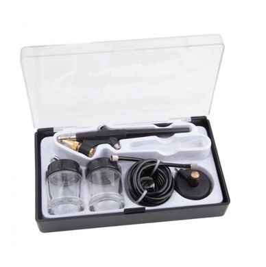 Airbrush in a plastic case with external mixing material Fengda BD-138 0.8mm