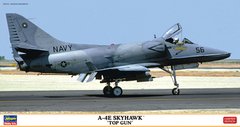 Assembled model 1/48 attack aircraft A-4E Skyhawk Top Gun Hasegawa 07523