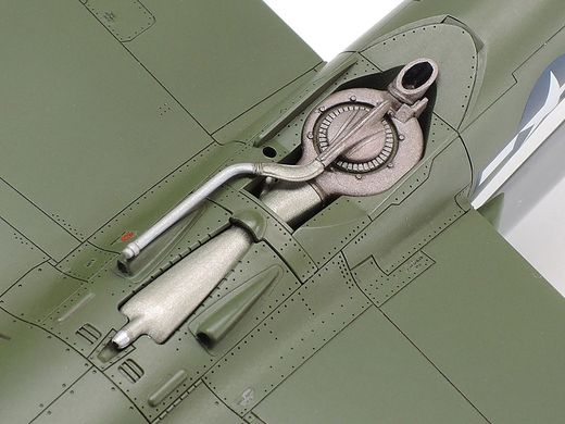 Сборная модель 1/48 американский истребитель Lockheed P-38H Lightning Tamiya 25199
