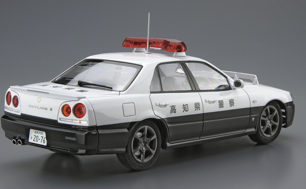 Сборная модель 1/24 автомобиль Nissan ER34 Skyline Patrol Car '01 Aoshima 06125