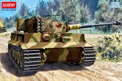 Збірна модель 1/72 танк Tiger I Version Late Academy 13431