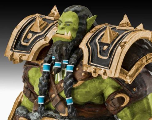 Подарунковий набір 1:16 фігура Thrall: World of Warcraft Revell 03516