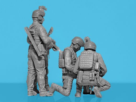 Figures 1/35 "SSO" soldiers of the Special Operations Forces of Ukraine ICM 35752