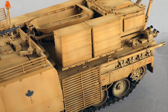 Збірна модель 1/35 броньована евакуаційна машина Bergepanzer BPz3A1 “Buffalo” ARV HobbyBoss 84566
