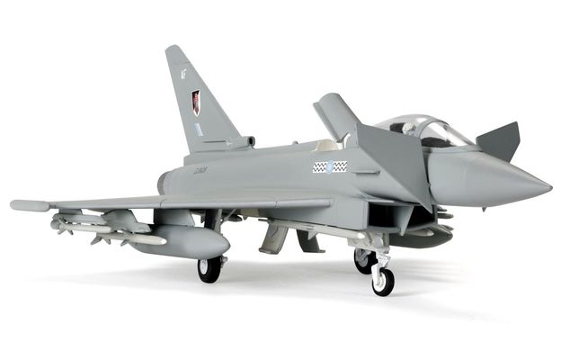 Prefab model 1/72 aircraft Eurofighter Typhoon Starter kit Airfix A50098A