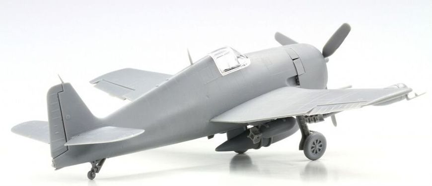 Збірна модель 1/72 F6F-5N Hellcat Night Fighter Dragon 5080
