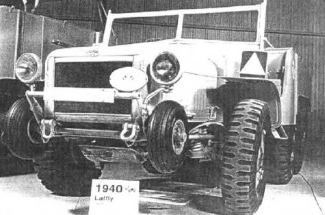 Сборная модель 1/72 французский артиллерийский тягач W15T ACE 72536