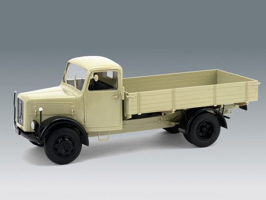 Збірна модель 1/35 Magirus S330 Німецький вантажний автомобіль (виробництво 1949 р.) ICM 35452