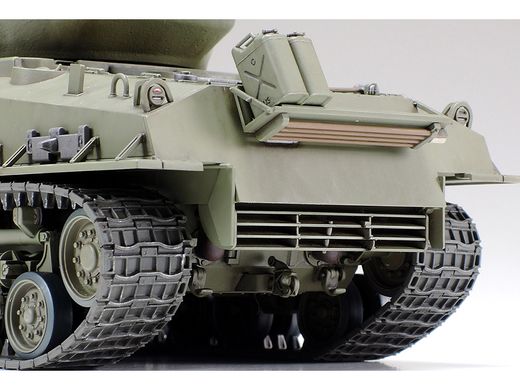 Сборная модель 1/35 американский средний танк M4A3E8 Sherman "Easy Eight" Tamiya 35346