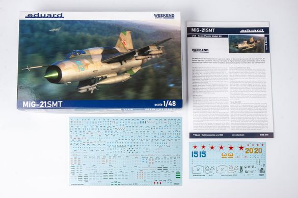 Assembled model 1/48 aircraft MiG-21SMT Weekend edition Eduard 84180