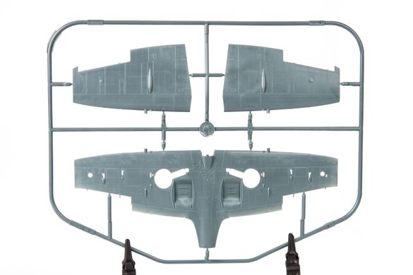 Assembled model 1/48 plane Spitfire Mk.VIII WEEKEND edition Eduard 84154