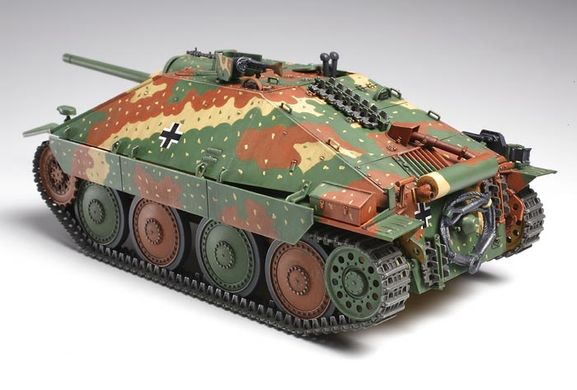 Збірна модель німецької САУ Jagdpanzer 38 (t) Hetzer | 1:35 Tamiya 35285