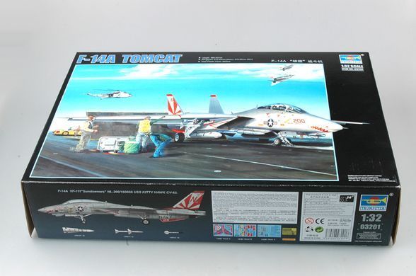 Assembled model 1:32 aircraft Grumman F-14A Tomcat Trumpeter 03201