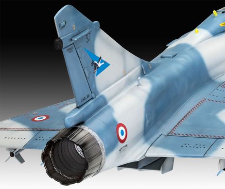 Сборная модель 1/48 истребитель Dassault Mirage 2000C Revell 03813