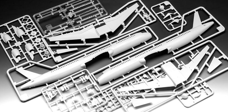 Збірна модель 1/144 авіалайнер Airbus A321-200 Condor Revell 03788