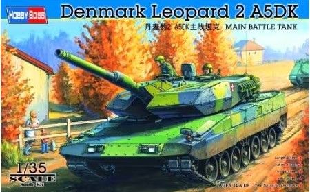 Assembled model 1/35 tank Denmark Leopard 2 A5DK HobbyBoss 82405