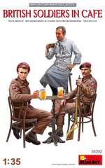 ФІгури 1/35 Британські солдати в кафе MiniArt 35392