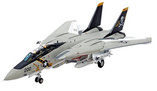 Assembled model 1/144 aircraft F-14A Tomcat Model-Set Revell 64021