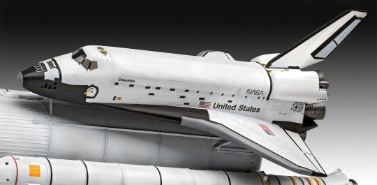Сборная модель Space Shuttle with Booster Rockets - 40th Anniversary Revell 05674 1:144