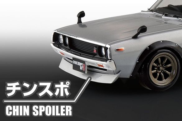 Сборная модель 1/32 автомобиль The Snap Kit Nissan C110 Skyline GT-R Custom / Silver Aoshima 06682
