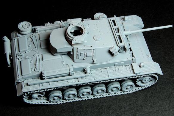 Збірна модель німецького танка Pz.Kpfw.III Ausf.M Dragon 7290