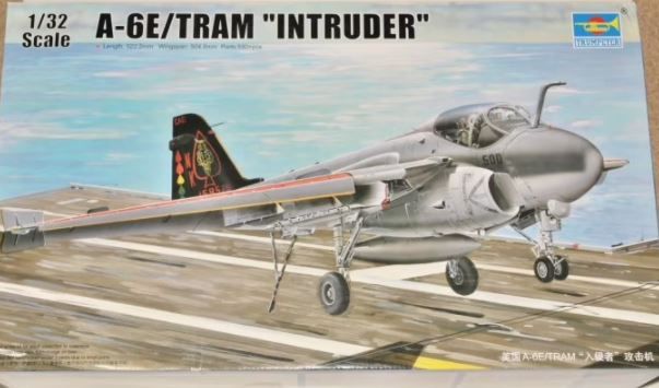 Сборная модель 1/32 реактивный самолет A-6E/Tram "Intruder" Trumpeter 02250