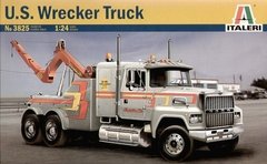 Сборная модель 1/24 грузовой автомобиль U.S. Wrecker Truck Italeri 3825