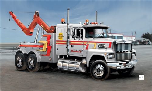 Збірна модель 1/24 вантажний автомобіль U.S. Wrecker Truck Italeri 3825