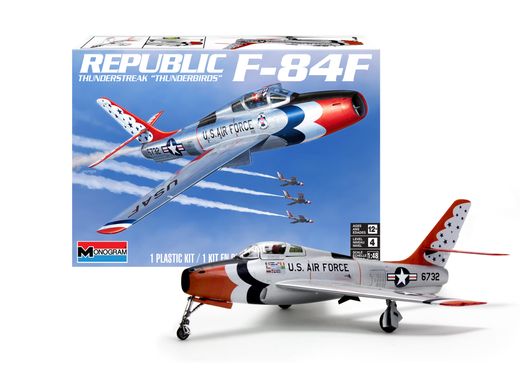 Assembled model 1/48 airplane Republic F-84F Thunderstreak "Thunderbirds" Revell 15996