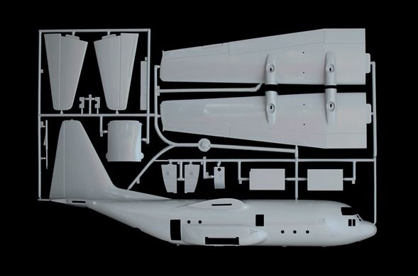 Сборная модель 1/72 военного самолета MC-130E Hercules Combat Talon Italeri 1369