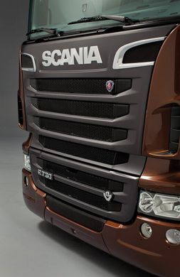 Сборная модель 1/24 грузовик Scania R730 "Черный Янтарь" Italeri 3897
