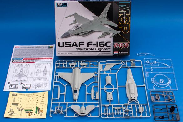 1/72 US Air Force F-16C MCP Academy Multirole Fighter Kit 12541