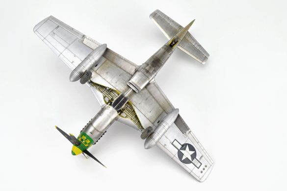 Сборная модель 1/48 самолет P-51D-10 Mustang Weekend Edition Eduard 84184