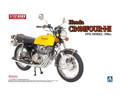 Сборная модель 1/12 мотоцикла Honda CB400 Four Aoshima 05224