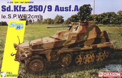 Prefab model Sd.Kfz.250 / 9 Ausf.A le.S.P.W (2cm) Full Interior Dragon 6882 | 1:35